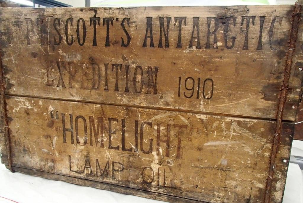Captain Scotts Expedition Lamp Oil Box